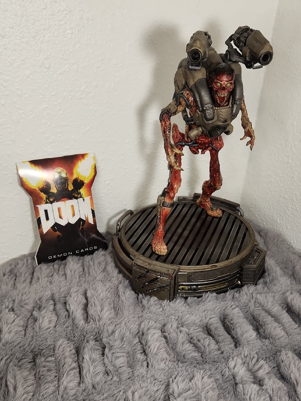 DOOM Demon Figure With Demon Cards